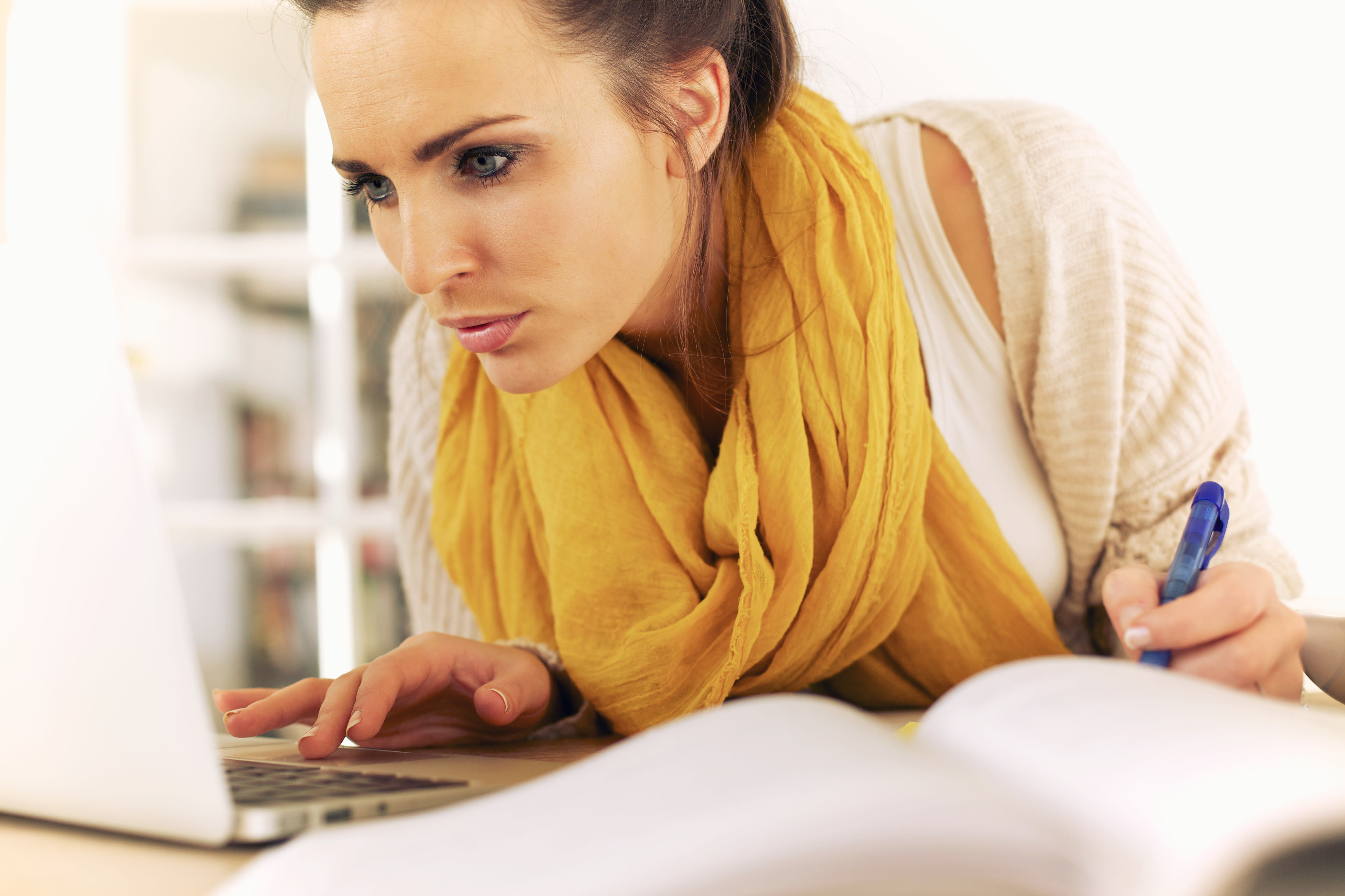 Qual a melhor escola de inglês online? Veja aqui!