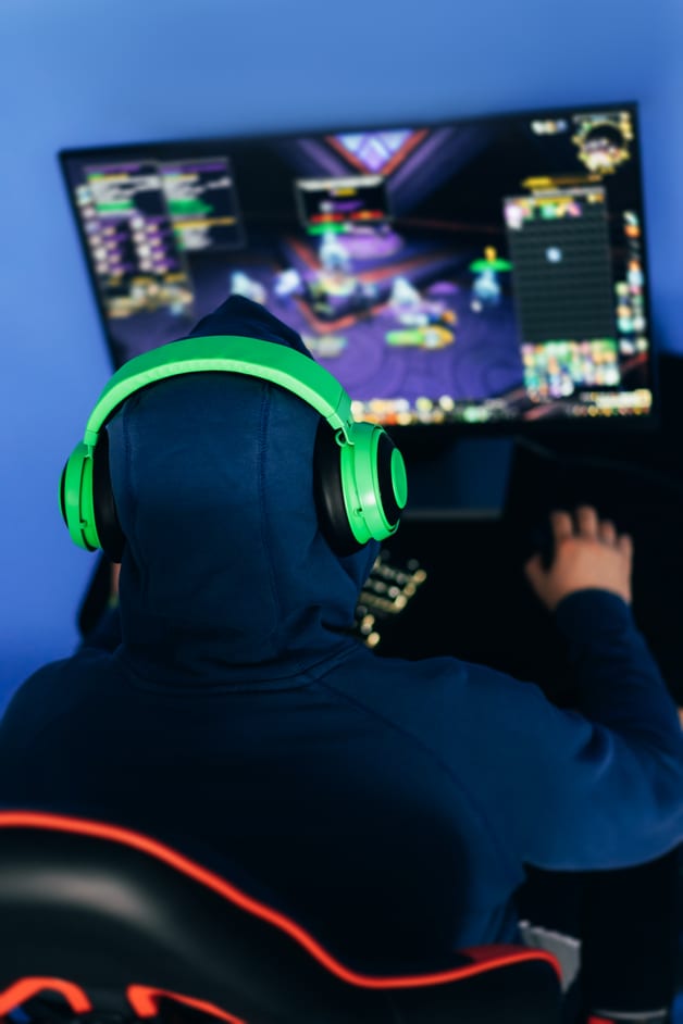 Cinco séries de vídeo game queridinhos para crianças treinarem o inglês e se divertir
