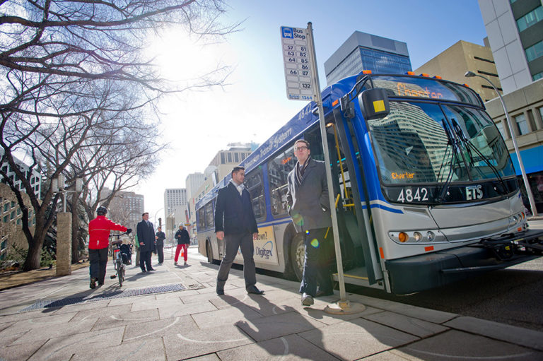 Transporte no Canadá: Como funciona no país