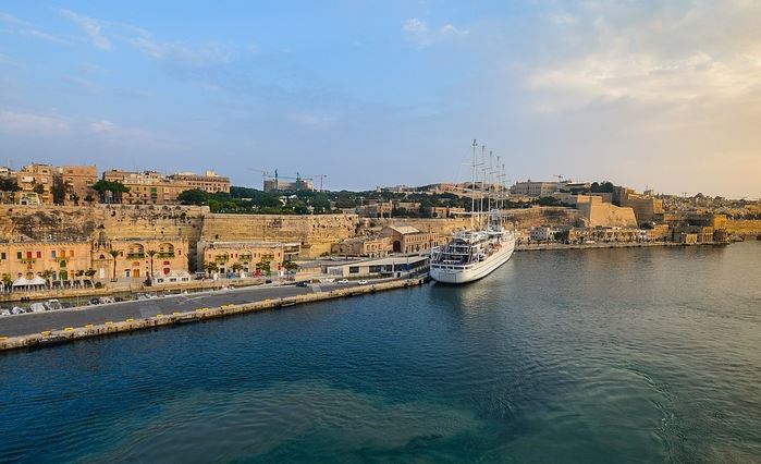 Quais os tipos de acomodação em Malta durante um intercâmbio?