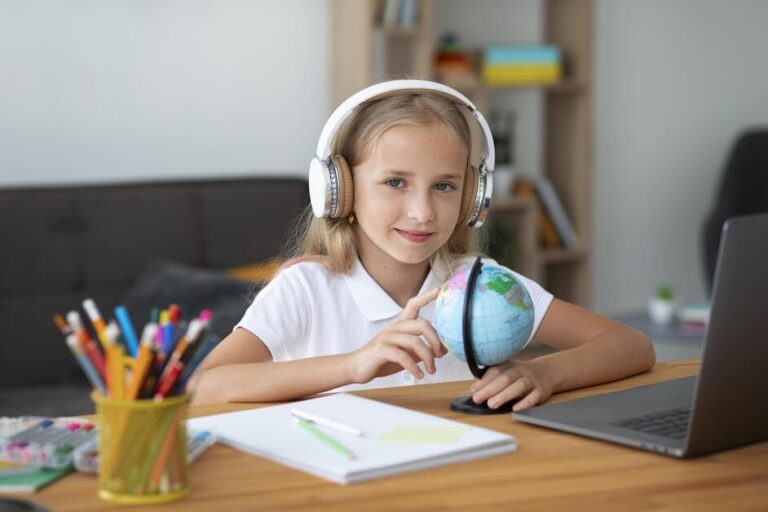 Qual o melhor curso de inglês infantil online?